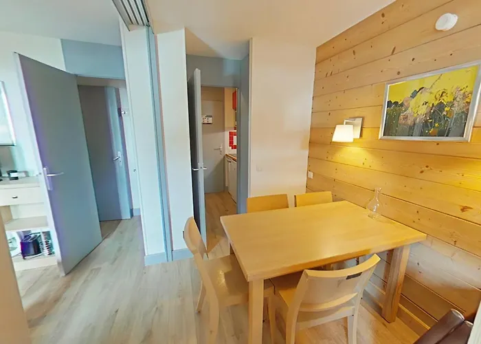 23m² Lumineux A Avec Wifi Et Parking - Fr-1-351-250 拉普拉涅