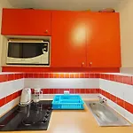 Apartment 23m² Lumineux A Avec Wifi Et Parking - Fr-1-351-250
