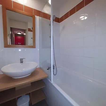 23m² Lumineux A Avec Wifi Et Parking - Fr-1-351-250 Apartment