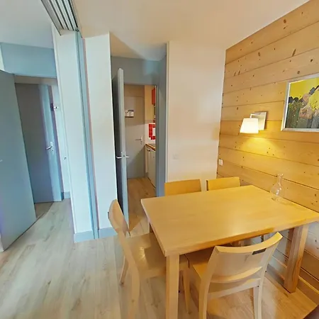 23m² Lumineux A Avec Wifi Et Parking - Fr-1-351-250 La Plagne
