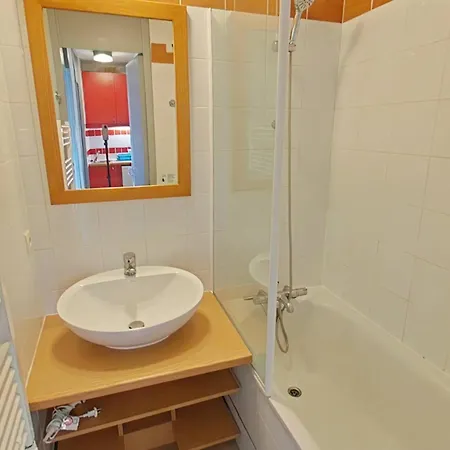 23m² Lumineux A Avec Wifi Et Parking - Fr-1-351-250 Apartment *