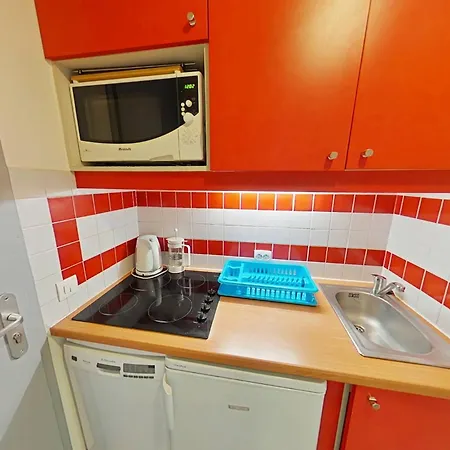 23m² Lumineux A Avec Wifi Et Parking - Fr-1-351-250 Lägenhet *